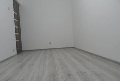 Apartament cu 3 camere semidecomandat în Micălaca - 3