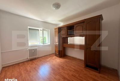 Apartament cu 4 camere decomandat în Craiovița Nouă - 11