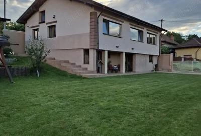 Casă în Central - 2