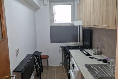 Garsonieră decomandată, mobilată în Dristor - 6