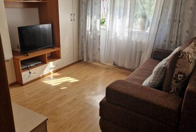 Apartament cu 3 camere semidecomandat în Central - 6