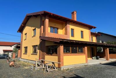 Casă cu 5 camere cu Teren 724 Mp în Sânandrei - 10