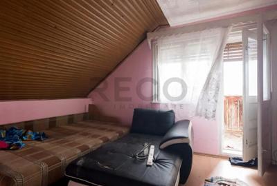 Casă cu 6 camere cu Teren 500 Mp în Felcheriu - 1