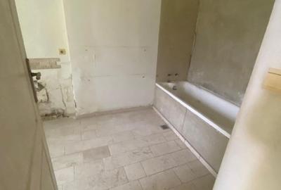 Casă cu 10 camere cu Canalizare în Pache Protopopescu - 5