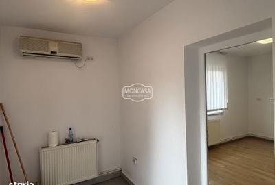 Spațiu comercial, de 50 mp, în Central - 2