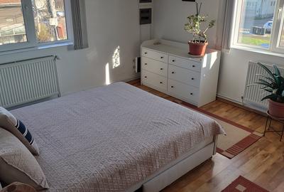 Zona Centrala, Amenajat, Etaj 1, Decomandat, Centrala, Parcare - 7