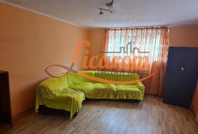 Casă individuală cu 6 camere semidecomandat cu Canalizare în Astra - 6