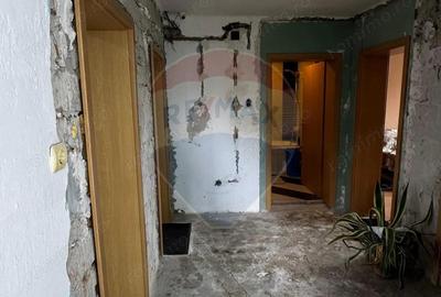 Casă cu Teren 730 Mp în Dârlos - 5