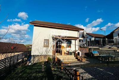 Casa individuala de vanzare, 97 mp, teren 356 mp, Apahida - 1