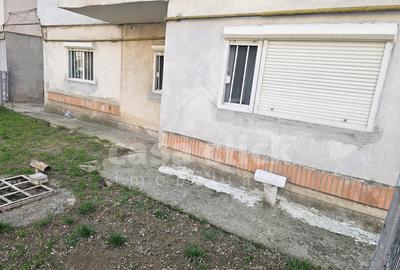 Apartament cu 2 camere decomandat în - 1
