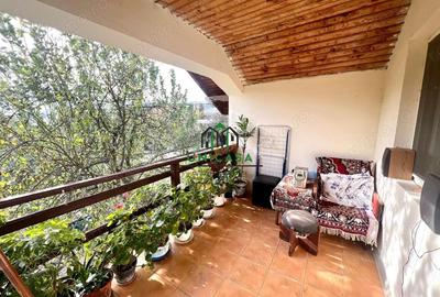 Casă cu 5 camere cu Garaj în Bujoreni - 8