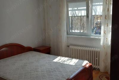 Apartament cu 3 camere decomandat în Central - 1