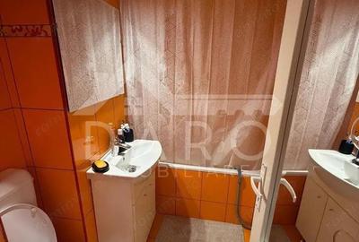 Apartament cu 2 camere decomandat în Pandurilor - 3