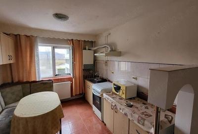 Apartament cu 2 camere semidecomandat în Central - 3