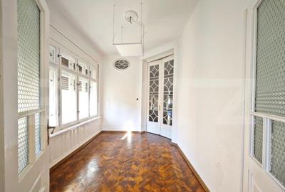 Apartament imens, 4 camere-Stil evreiesc autentic - 3