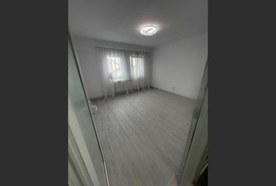 Oportunitate!Garsoniera Confort 1,Et 1 Str Cuza Voda Bl G2 . Oportunitate!Garsoniera Confort 1,Et 1 Str Cuza Voda Bl G2 . - 2
