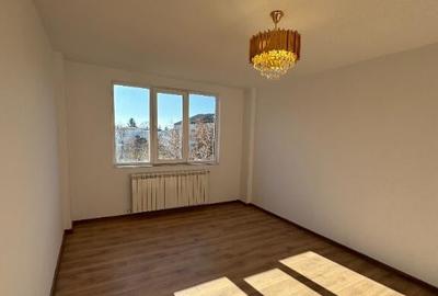 Vand apartament cu 3 camere decomandat - 1