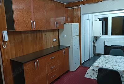 Inchiriez apartament 2 camere Stefan cel Mare 270 euro negociabil - 5