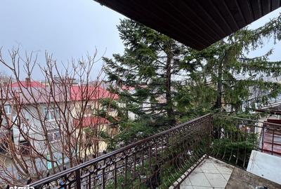 Casă cu 7 camere cu Canalizare în Cotroceni - 3
