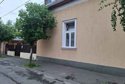 Casă cu 4 camere în Central - 4