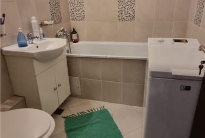 Apartament cu 2 camere semidecomandat în Iancului