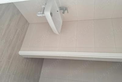 Spațiu comercial, de 40 mp, în Tractorul - 4