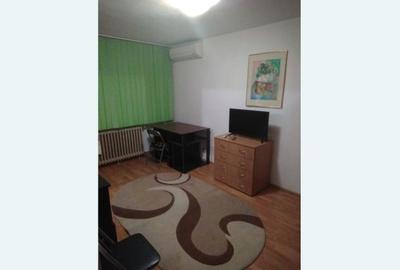 Garsonieră decomandată în Tineretului - 1