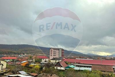 Apartament 3 camere, 96 mp, central, Sebis - exclusiv RE/MAX - 11