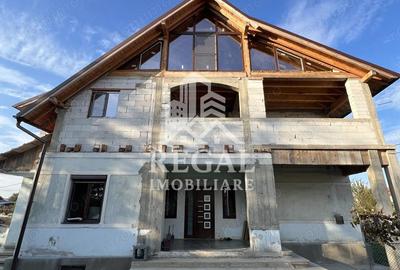 Casa spa?ioasa de vanzare in Ru?i pentru locuin?a sau investitie - 19