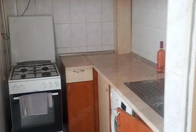 Inchiriere garsoniera, etaj 2, zona Traian(Dovali) - 5