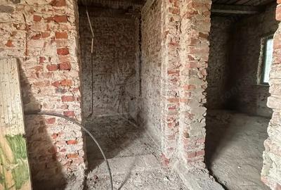 CASA 2 CAMERE/NOTAR/VALENII DE MUNTE//STRADAL - 9