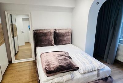 Apartament cu 3 camere decomandat în Tătărași - 2
