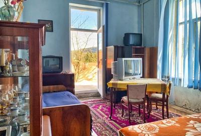 Apartament pe doua niveluri în vila, teren 750 mp - 4