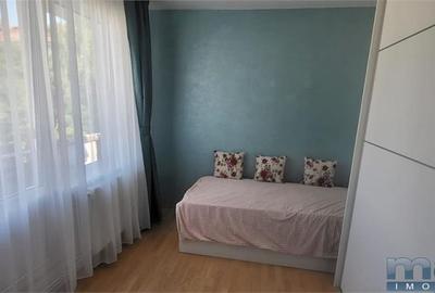 Apartament cu 3 camere decomandat în Lefaia - 1