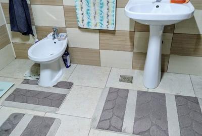 Casă cu 4 camere în Exterior Vest - 7