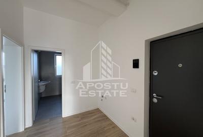 De vanzare 77 mp spatiu comercial la parter cu 48 mp gradina proprie - 2