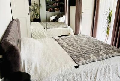 Apartament cu 3 camere semidecomandat, mobilat în Pajura - 4