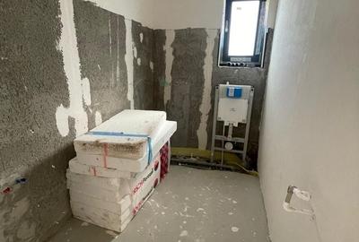 Casă cu 4 camere cu Teren 400 Mp în Domnești - 2