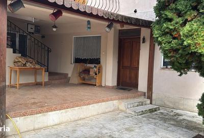 Casă individuală cu 5 camere cu Canalizare în Titulescu - 3