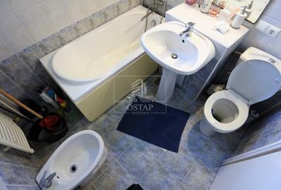 Apartament cu 4 camere decomandat în Republicii - 12