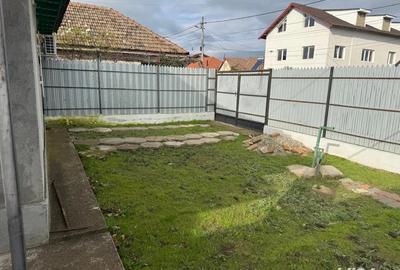 Mangalia, zona Matei Basarab 55.000 (u?or negociabil) - 5