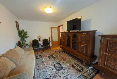 Apartament cu 3 camere decomandat în Central - 3