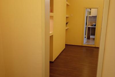 Apartament cu 3 camere semidecomandat în P-ța Unirii - 8