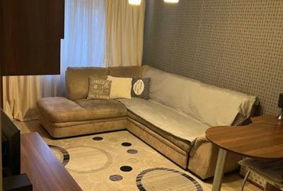 Apartament cu 3 camere decomandat în Păcurari