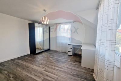 Casa / Vila cu 6 camere de vanzare in zona Dambul Rotund - 20