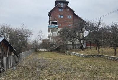 Casă cu 4 camere în Ghioșești - 7