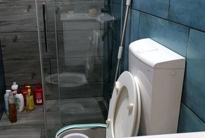 Casă cu Teren 1200 Mp în Central - 2