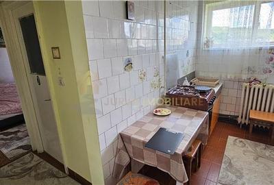 APARTAMENT 2 CAMERE 49 MP PLUS BALCON  4 MP - 5