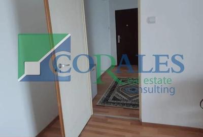 Disponibil imediat. Model mare. Mobilat si utilat - 7