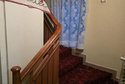 Casă cu 4 camere în Ungureni - 6